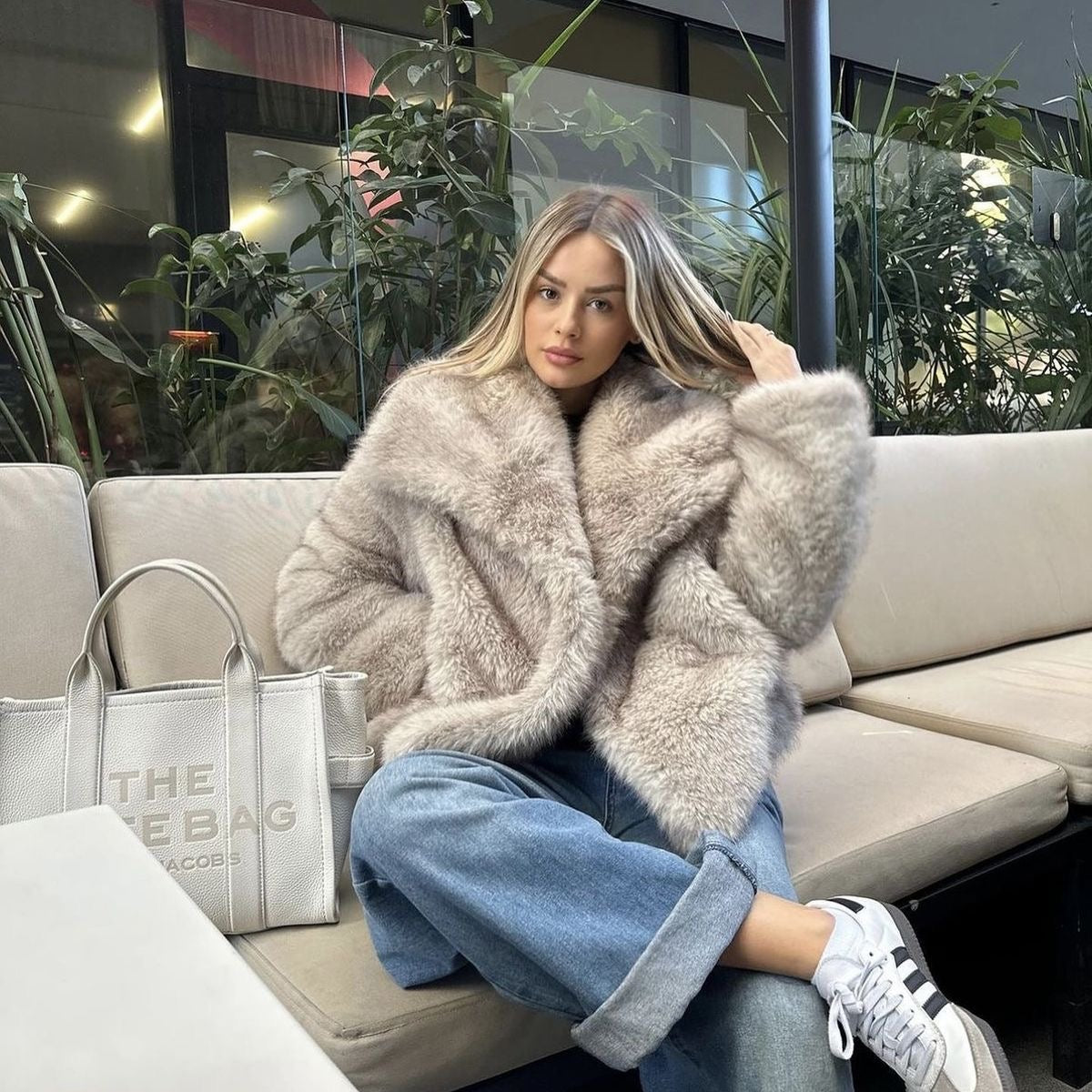 Macy™ | Fur Coat